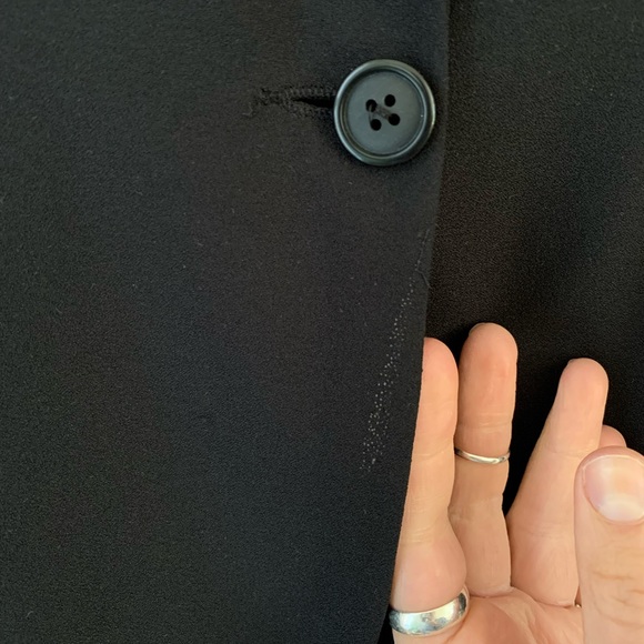 Black sleveless blazer - Picture 5 of 5